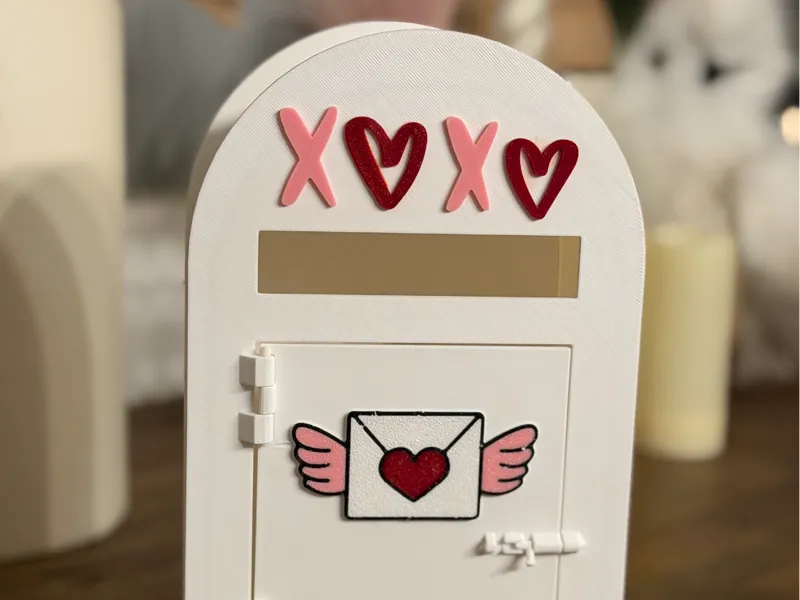 Valentine's Day Classroom Standup Mailbox