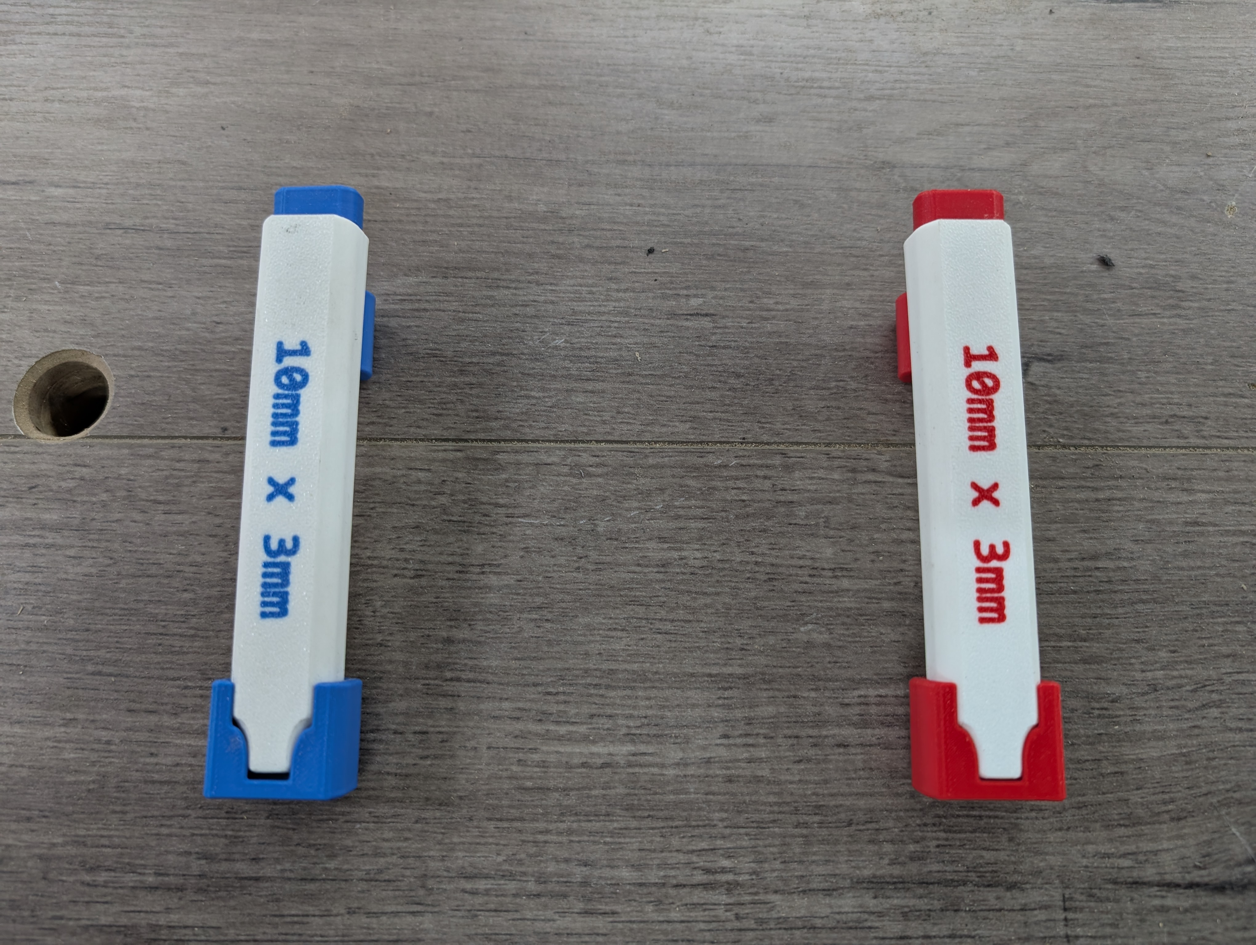Miniatura 4 do modelo 3D Magnet Dispenser Pens V2 45min Print Multi Sizes