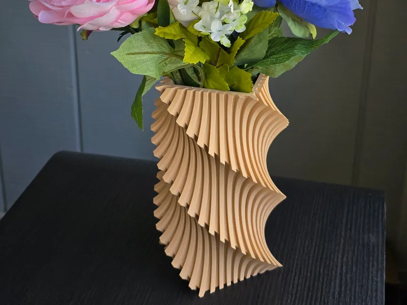 Reimagined Art: Helix Vase