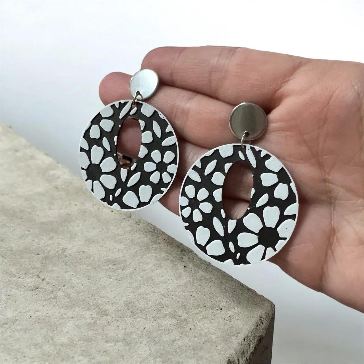 pendientes floral view 2