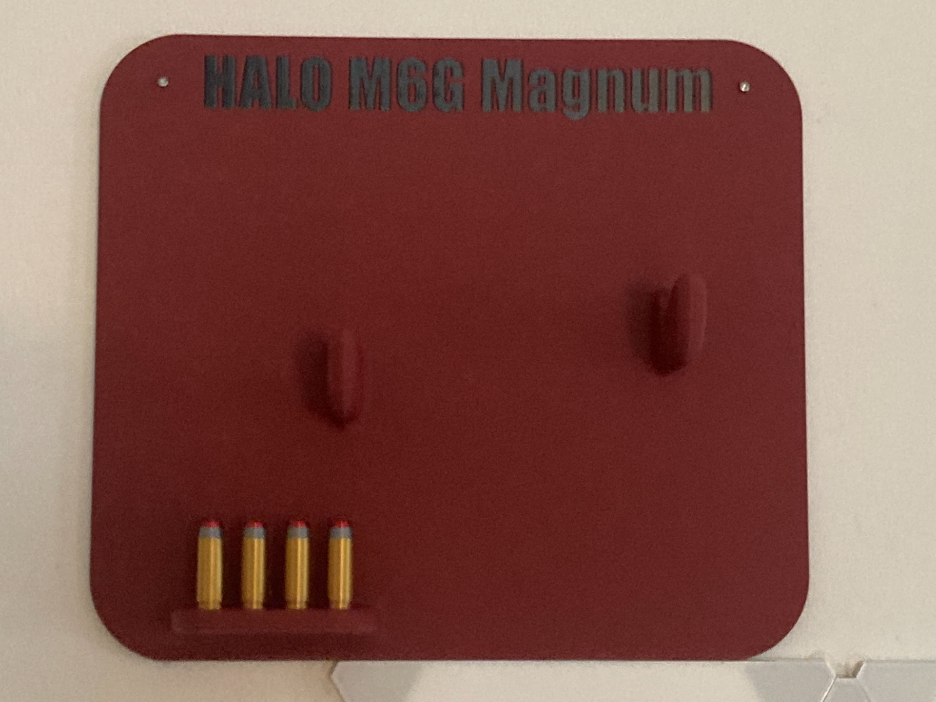 Halo M6G Magnum Walldisplay