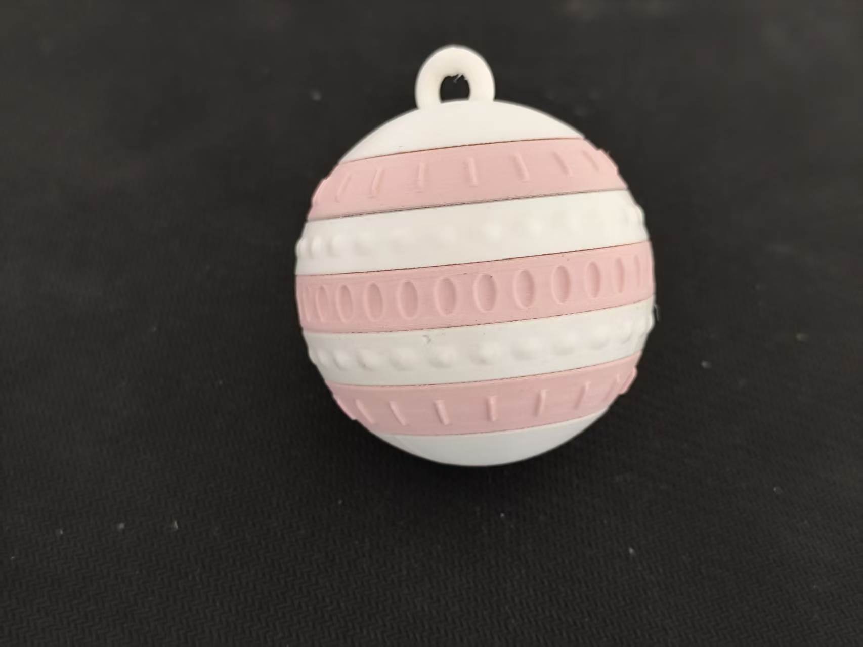 Miniatura 2 do modelo 3D 哒哒哒棘齿轮解压球