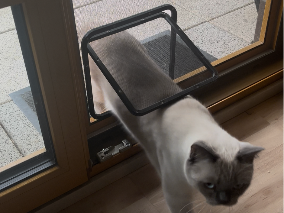 Katzenklappe Hundeklappe für Fliegengitter