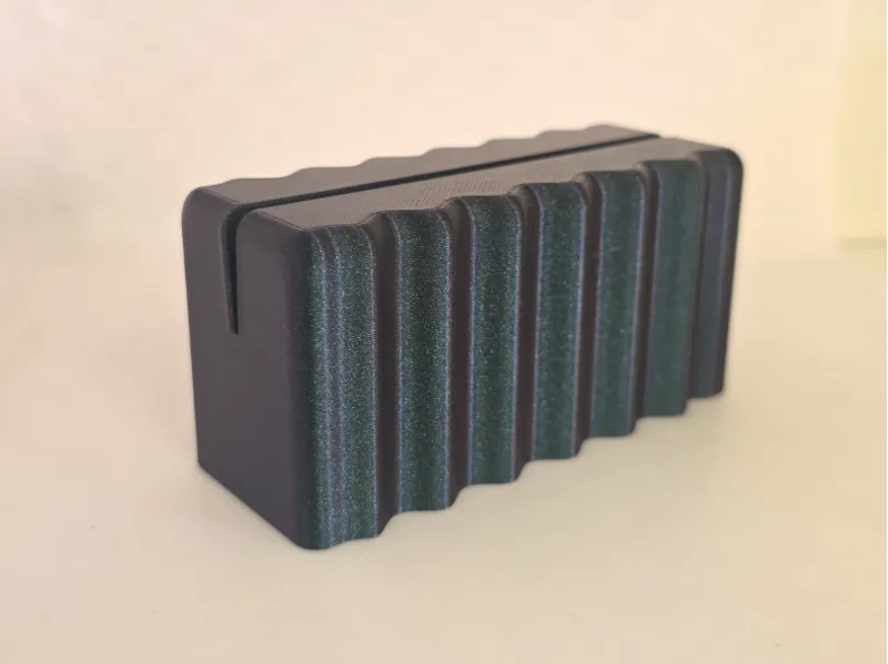 WaveNest Table Card & Paper Holder