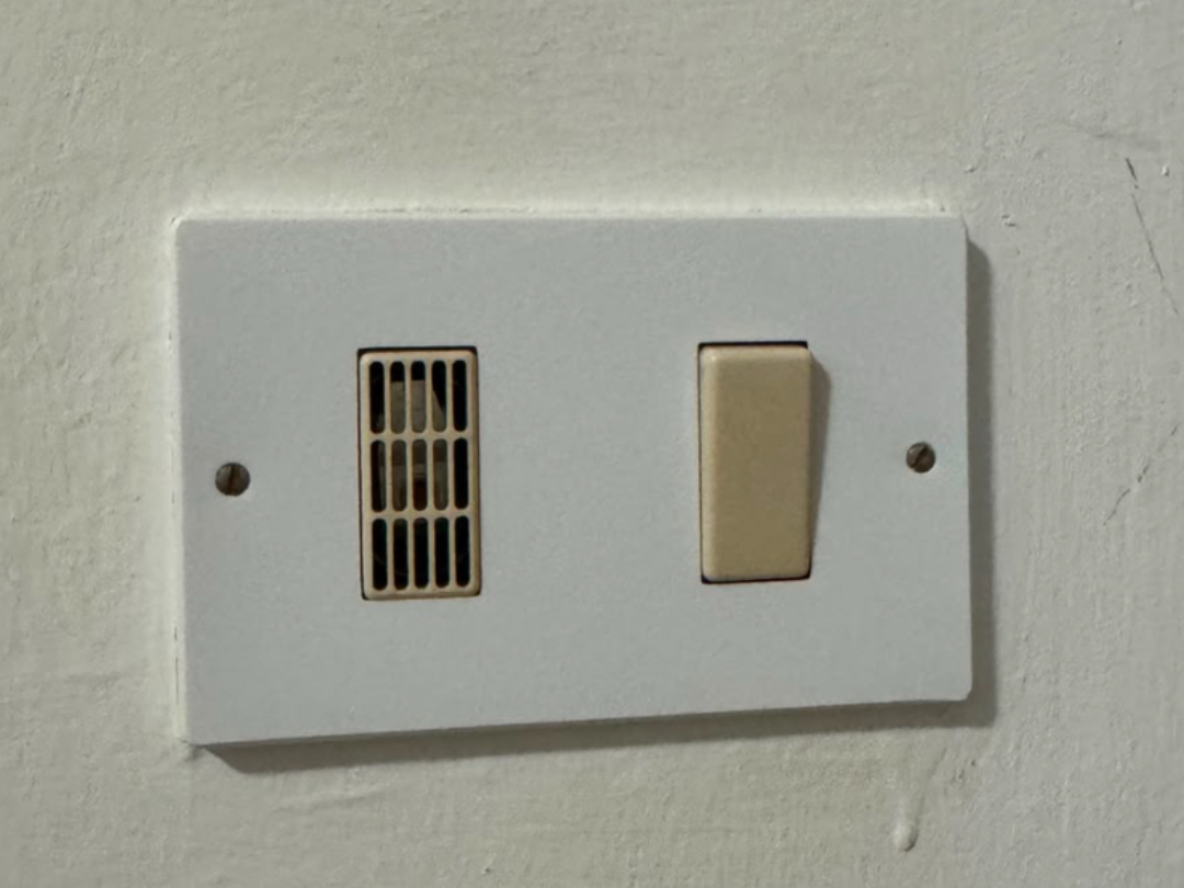 Placchetta interruttori civili modello VIMAR 8000