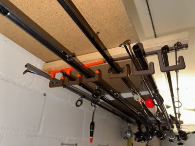 Front and rear cable guides