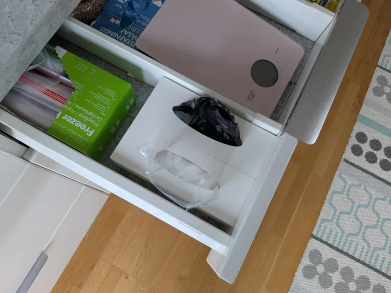 Zip-bag or plastic bag organizer