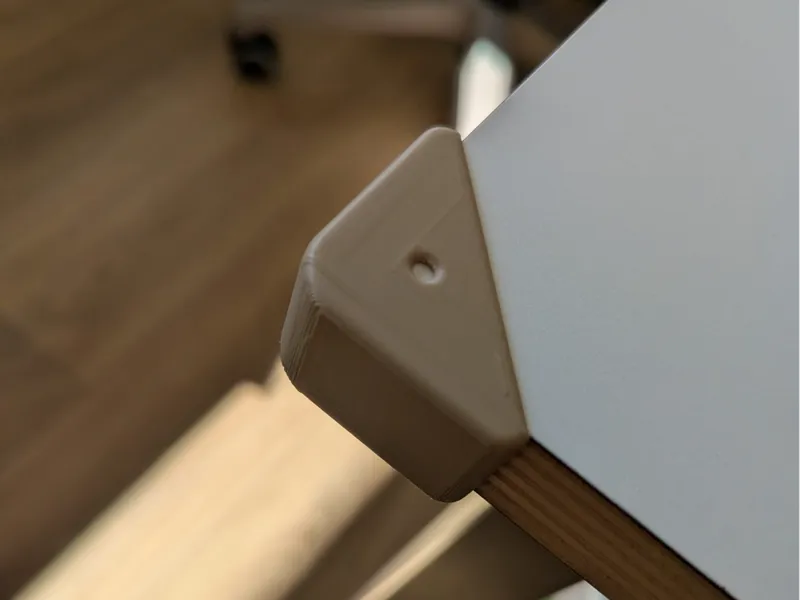 Corner covers for 90 degree angles