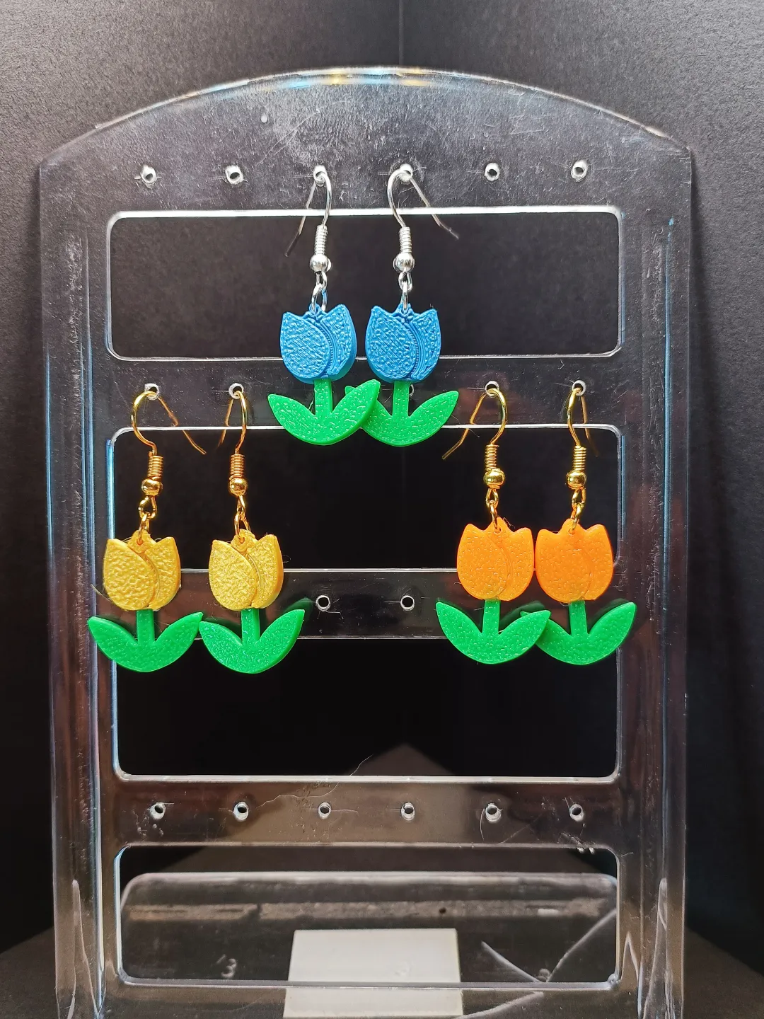 Tulips earrings view 3