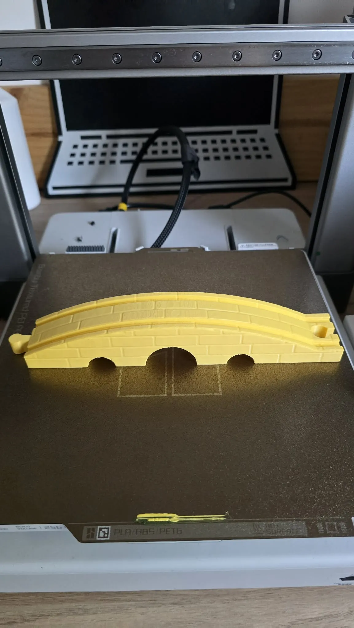 Pont pour circuit de train bois BRIO/IKEA/LILABO view 2