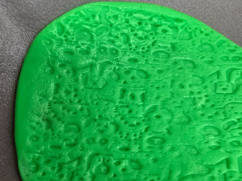 Dog relief clay roller