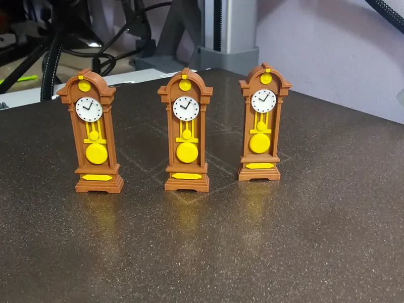 RELOJ DE DE PIE PEQUEÑO