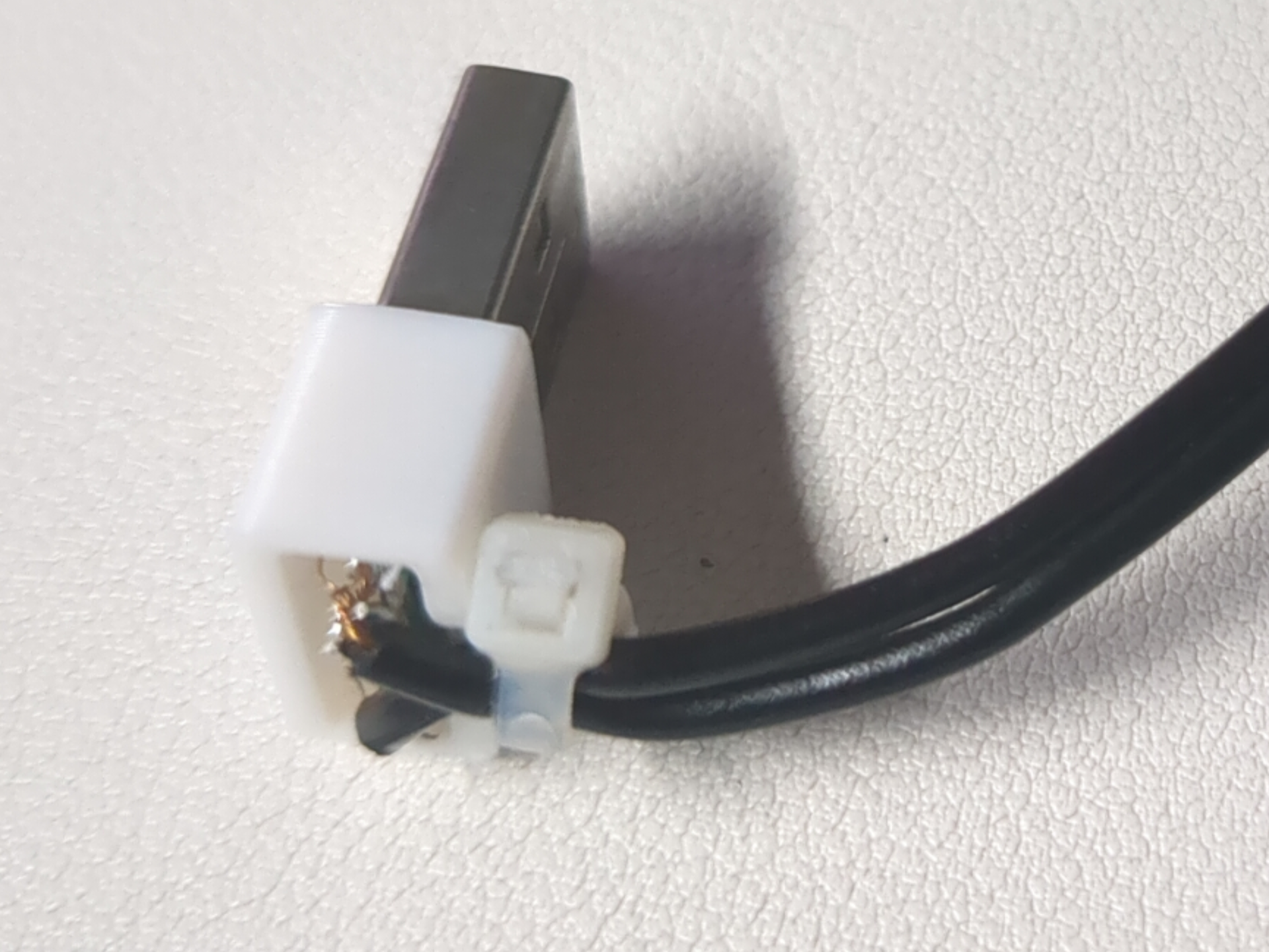 USB plug housing replacement