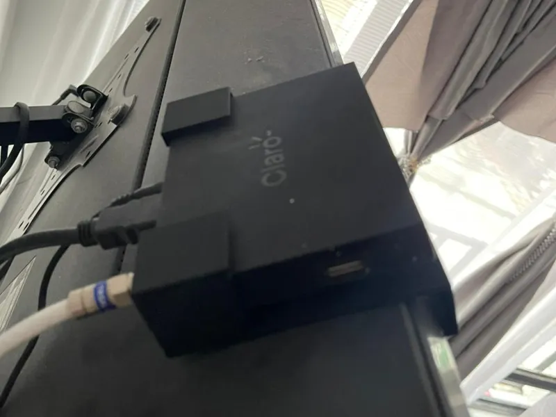 Soporte para decodificador o Tv Box
