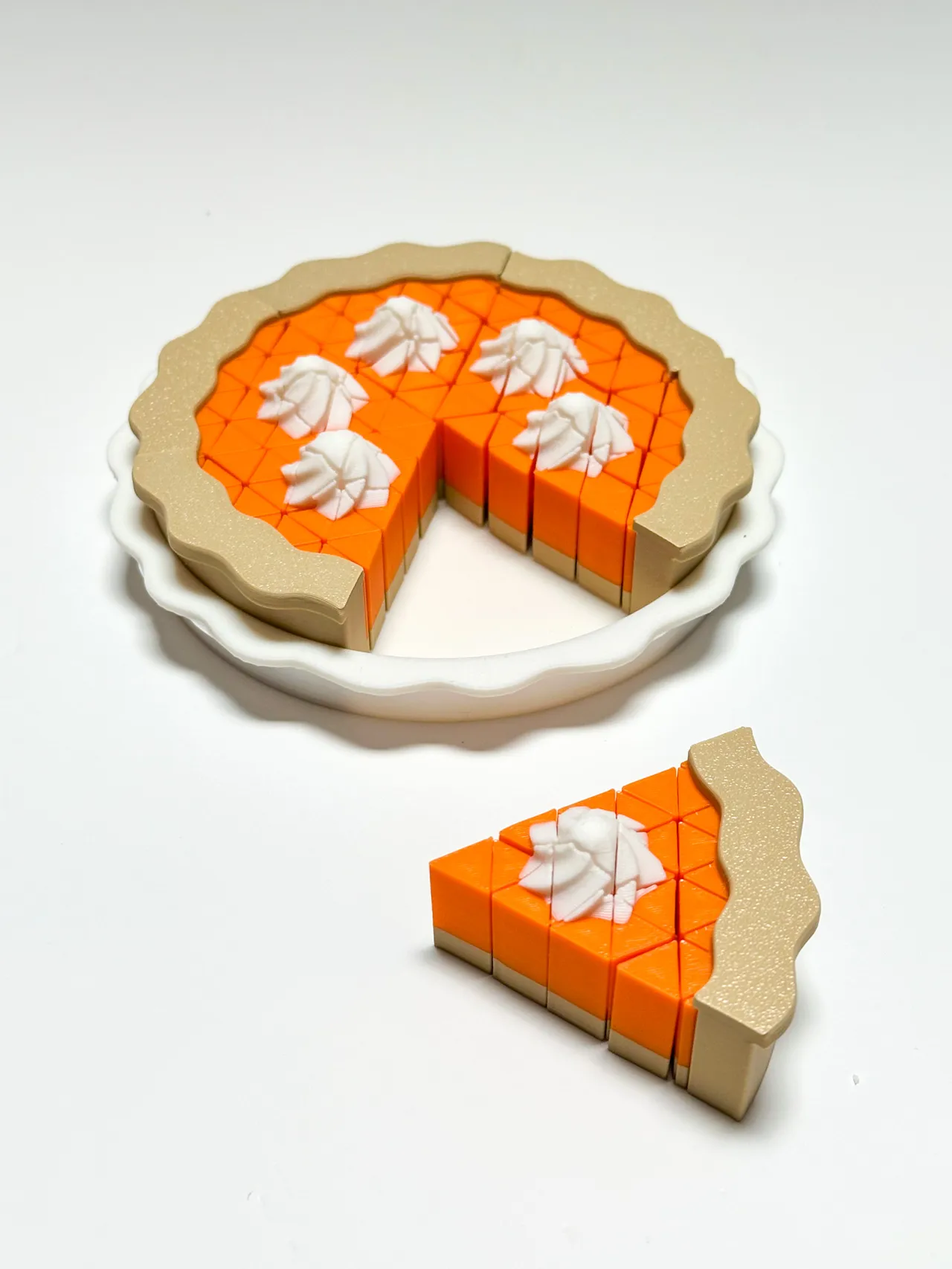 Mini Pixel Pumpkin Pie Slice & Pie Pan view 3