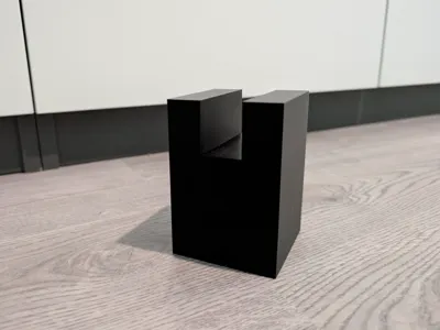 Helper tool for easy Ikea door mounting for pax