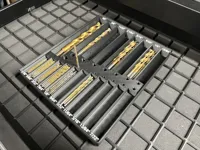 Version 2.0 - 4u high, stackable, 19 bit sizes, 21mm grid