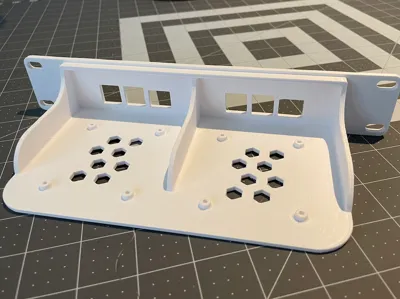 Dual Raspberry Pi 3b/5 Ten Inch Server Rack