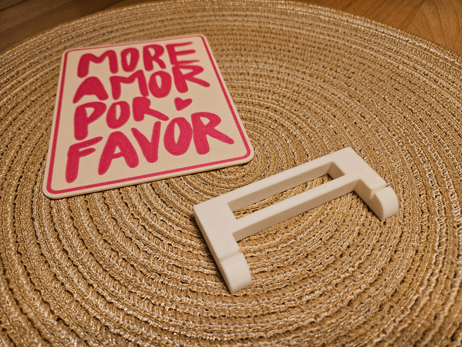 Minimalist Card Holder / Display Stand