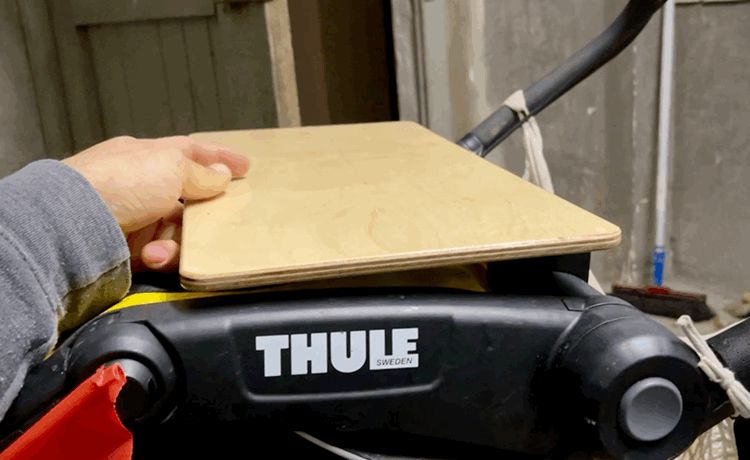 Thule Chariot Board Mount