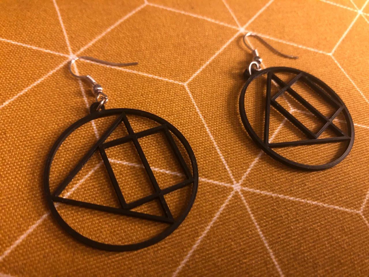 Bauhaus earring view 3