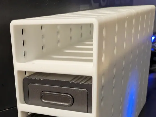 Sabrent M.2 SSD Enclosure Caddy 