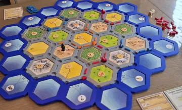 Organizador: The Magnetic Catan Board Where Nothing Falls Over — vista de referencia 4