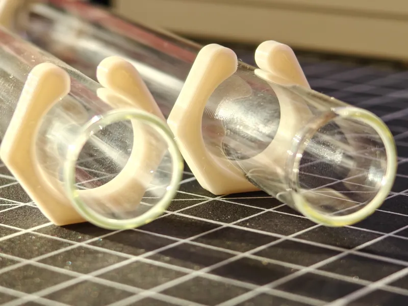 Test tube anti-roll rings