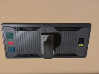 Vertical Lightsaber Hanger, Sliced for 256^2mm bed