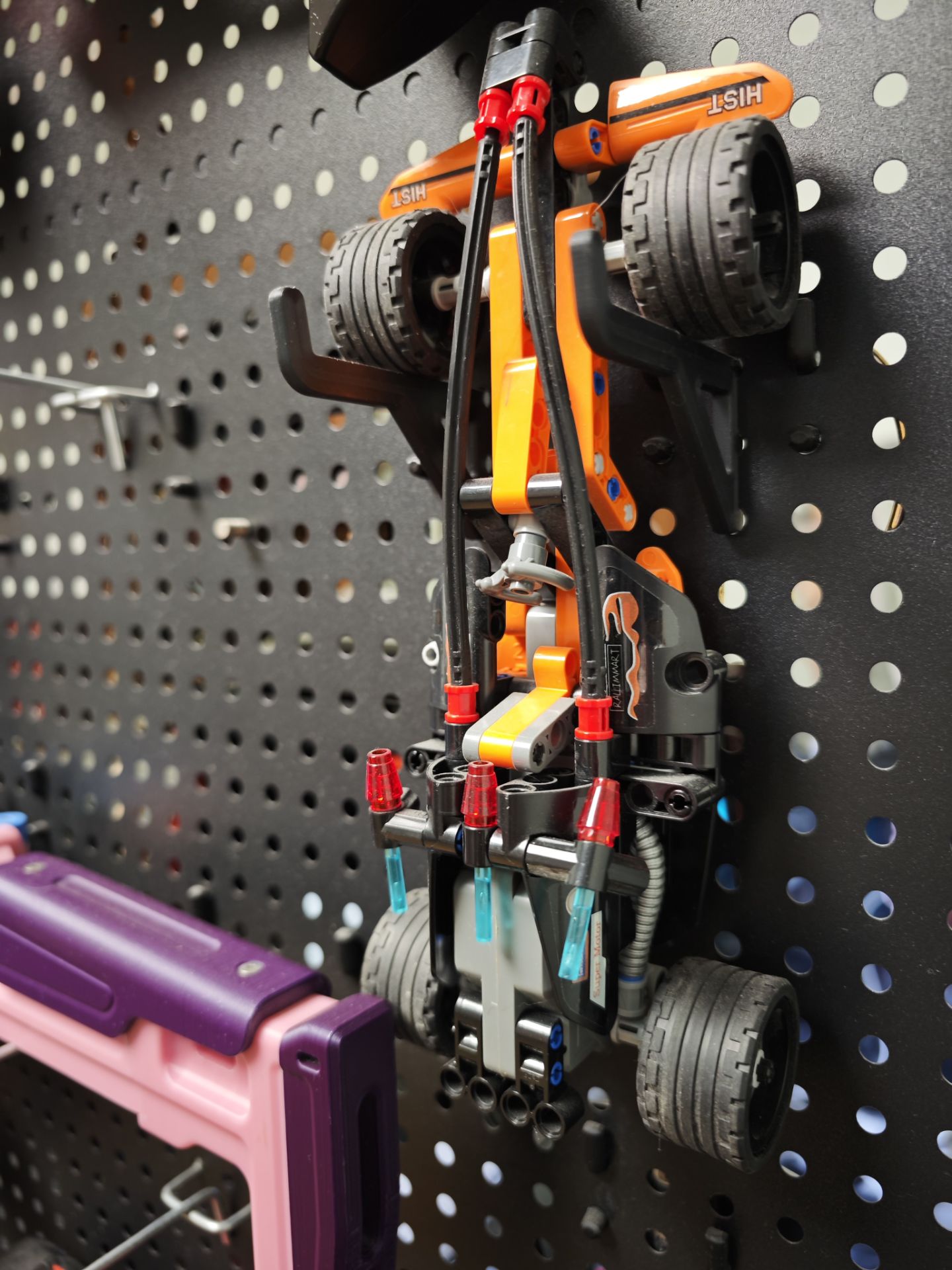 Miniatura 1 do modelo 3D 【圆孔洞洞板】配件（挂钩、支架等）——适配【6mm孔径*16mm孔距】冲孔