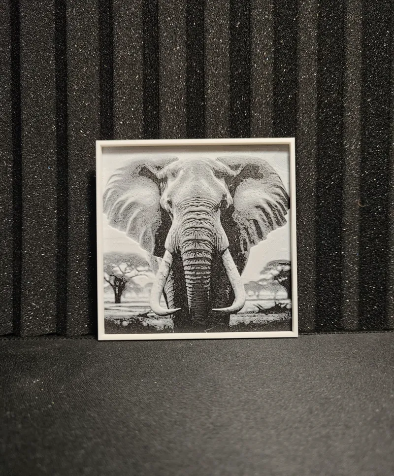 Hueforge Monochrome Elephant 