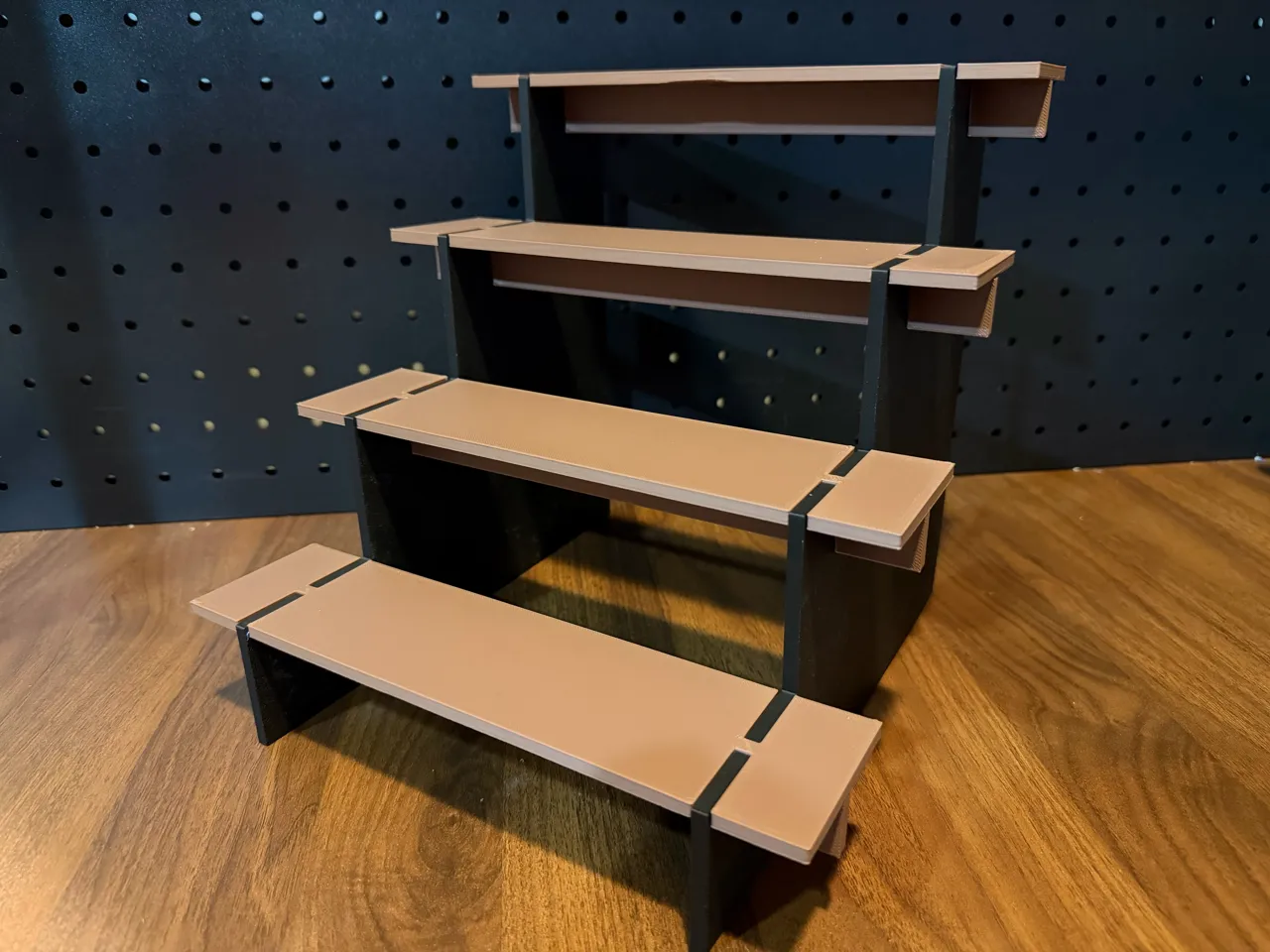 Modular Bench: Glue-Free Fast-Print & Robust Stand view 4