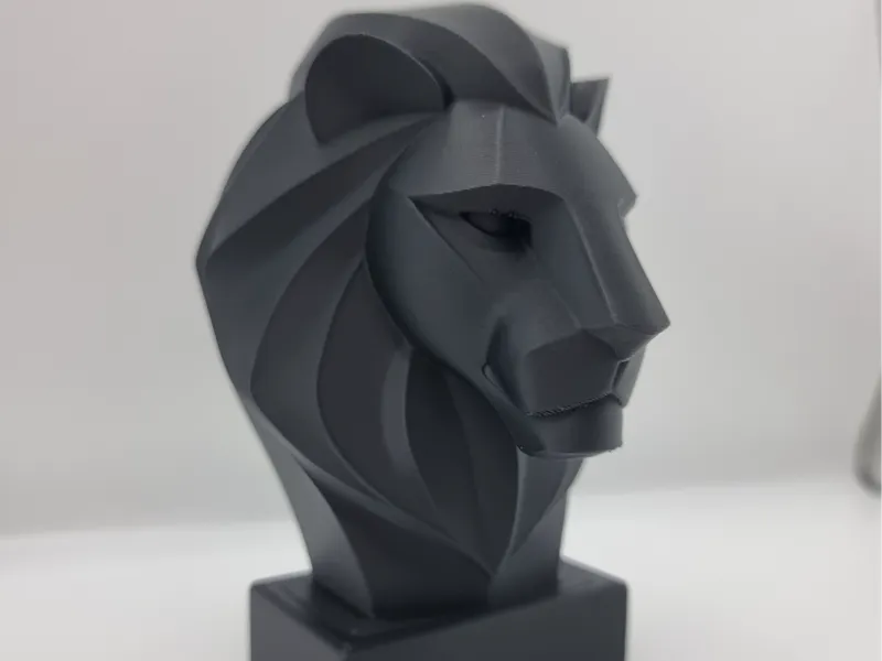 Obsidian Lion