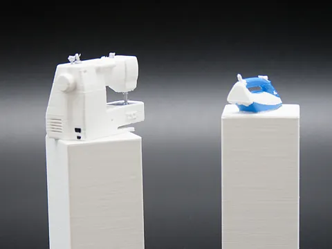Escenografía en miniatura: Iron and Sewing Machine scale 1:12 prop. — referencia de MakerWorld