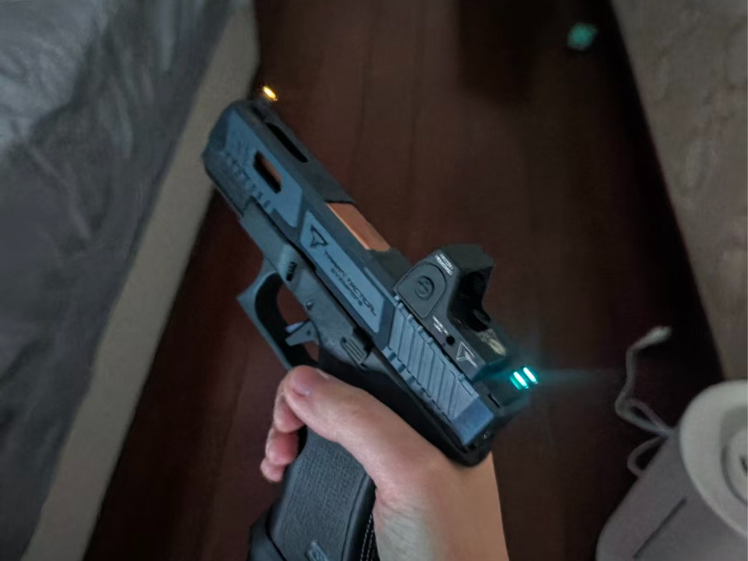 北青格洛克通用夜光增高机瞄