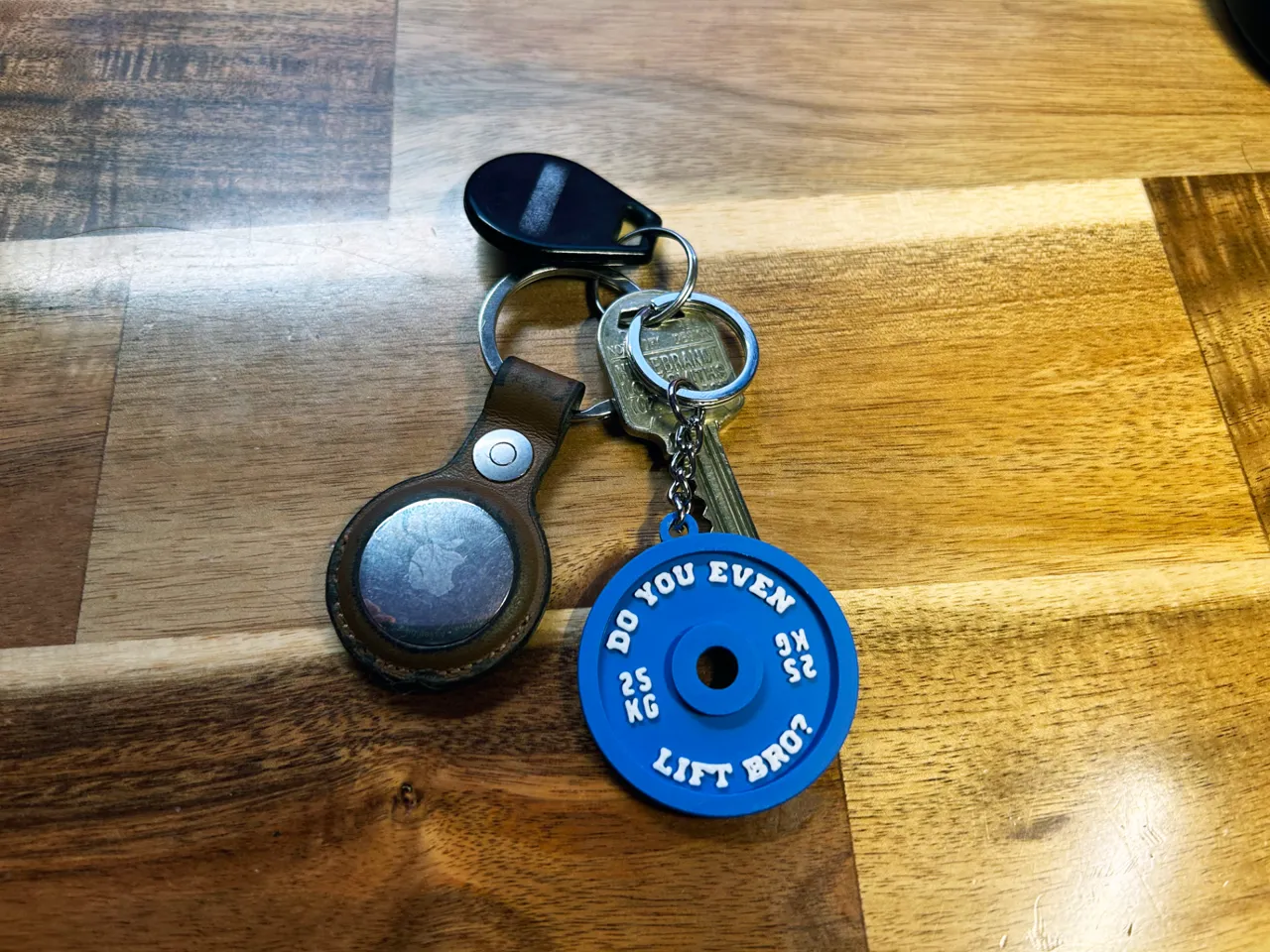 Weight Plate Keychain - Do You Even Lift Bro? view 4