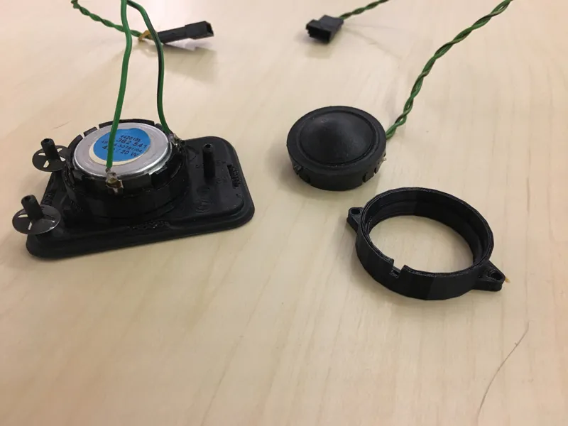 e39 Türlautsprecher Halterung  DSP/Hifi System