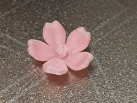 Sakura (With Center) –0.1mm layer, 2 walls, 15% infill