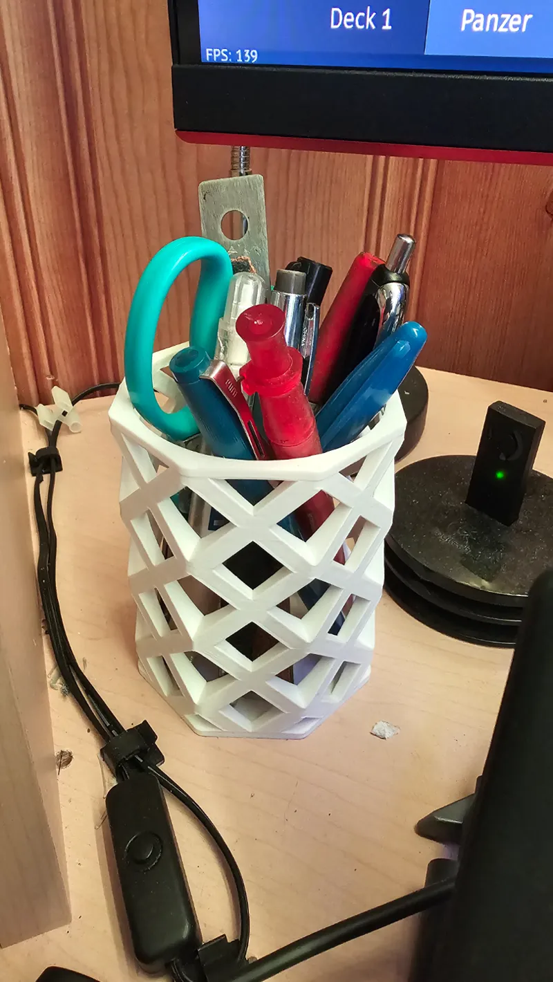Pen Holder