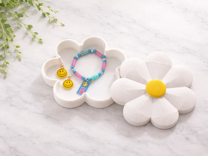 Daisy Jewelry Trinket Box