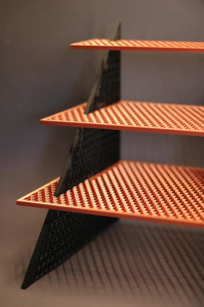 Maximum Display Shelf (3 Tiers) view 3