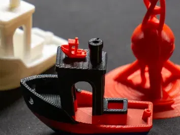 Super Tiny Benchy