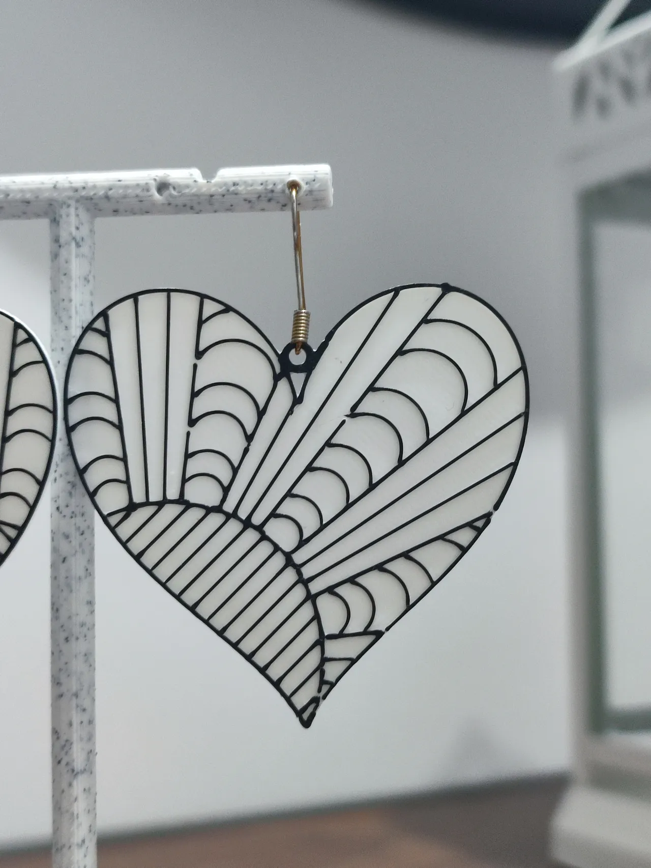 Aretes Corazón Art Déco view 4