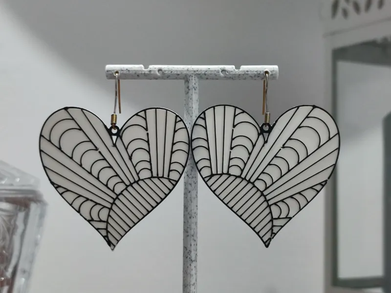 Aretes Corazón Art Déco