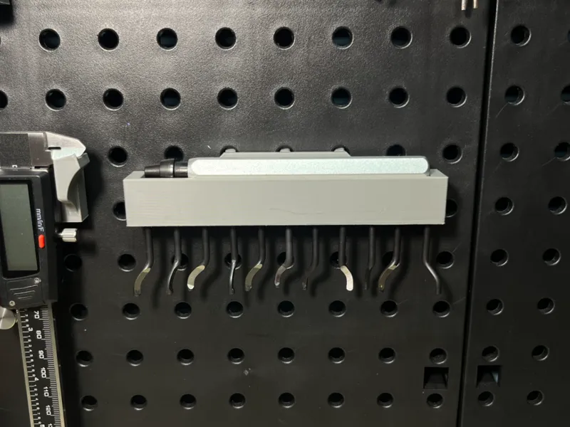11-Blade Deburring Tool holder for pegboard