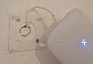 wall bracket for X-sense SBS50