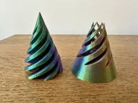 0.2mm Layer / 3 Walls / 15% Gyroid Infill