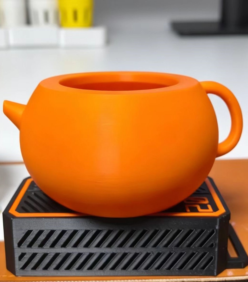 Miniatura 1 do modelo 3D 紫砂壶盆栽