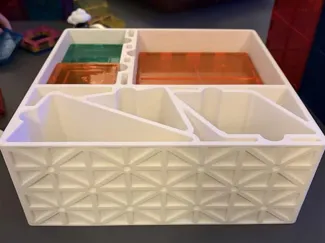 Picasso Magnet Tile Storage
