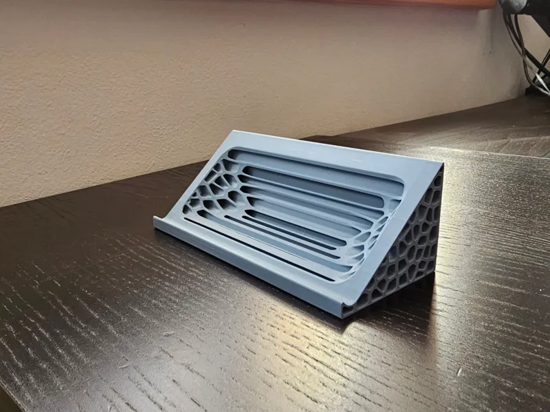 Vornoi Phone Stand